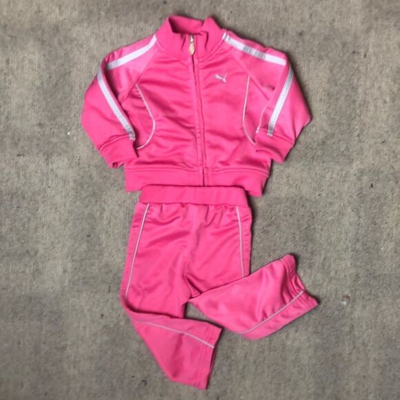 AdorableĀ Vintage 2000ās Puma TrackāSuit |ā6-9M - Picture 1 of 9